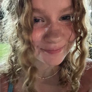 Meet your Posher, Story